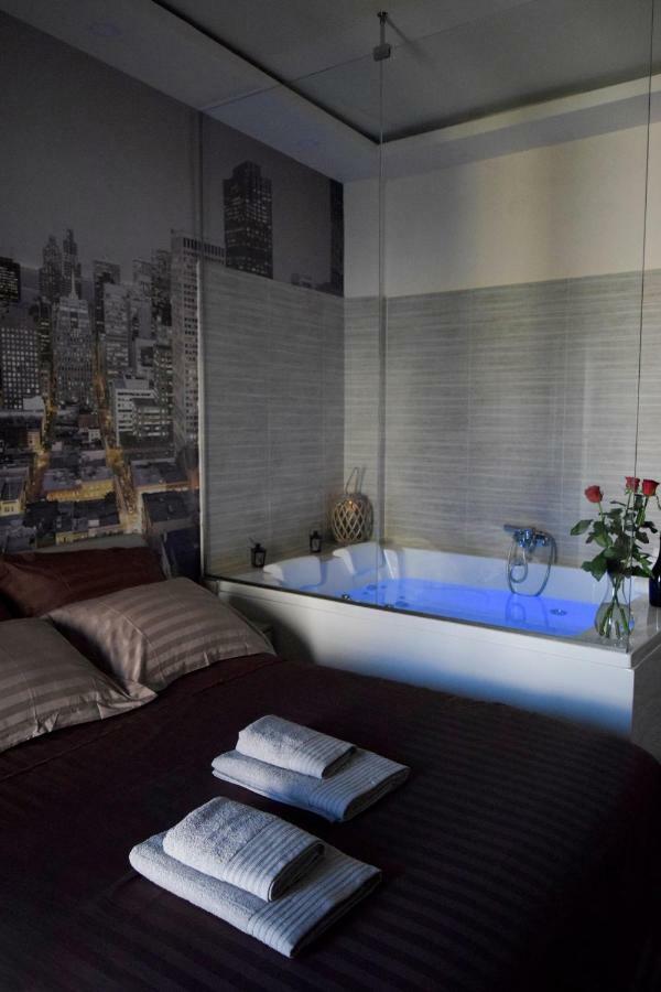 Nephele Luxury Suite เทสซาโลนิกิ ภายนอก รูปภาพ