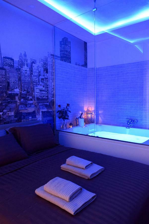 Nephele Luxury Suite เทสซาโลนิกิ ภายนอก รูปภาพ