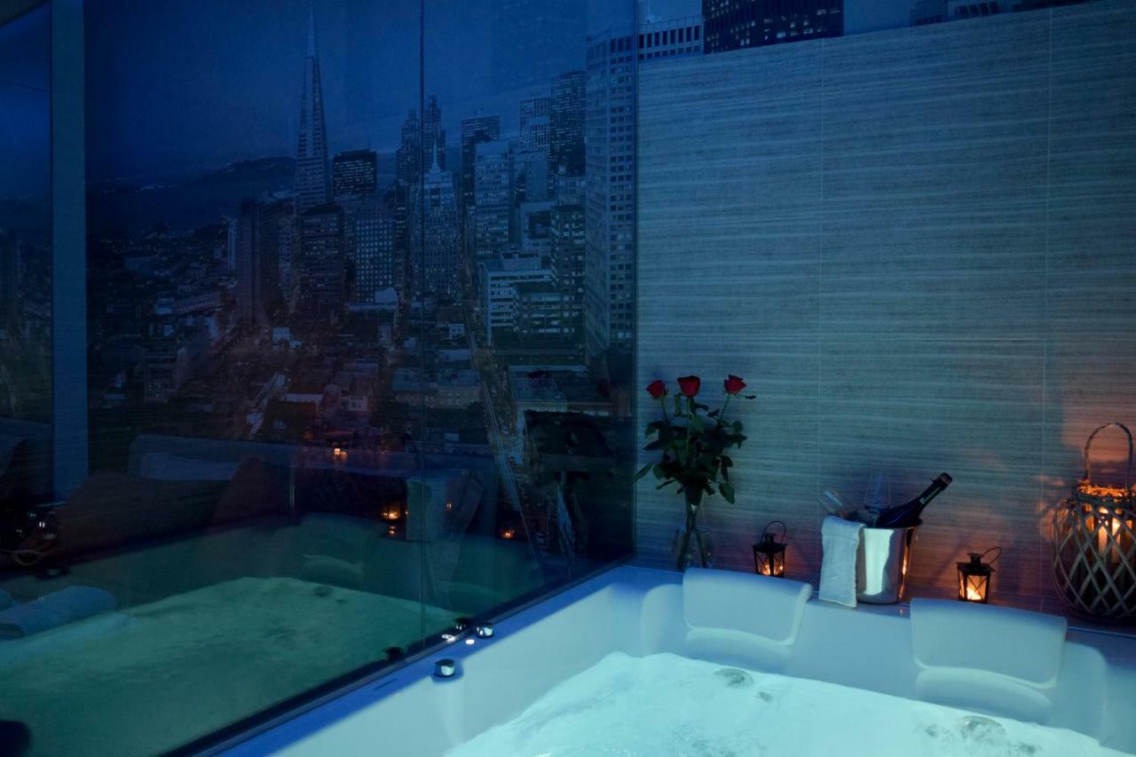 Nephele Luxury Suite เทสซาโลนิกิ ภายนอก รูปภาพ