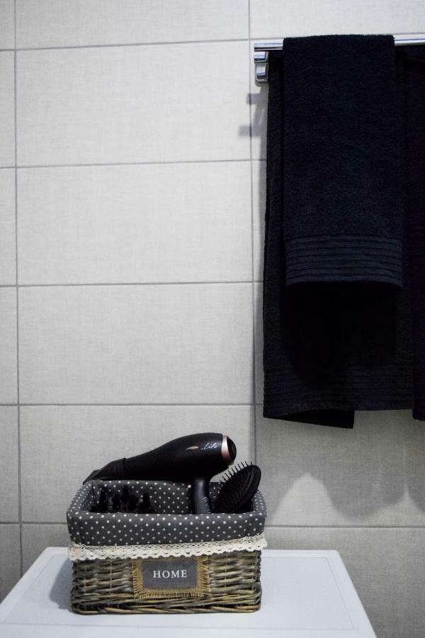 Nephele Luxury Suite เทสซาโลนิกิ ภายนอก รูปภาพ