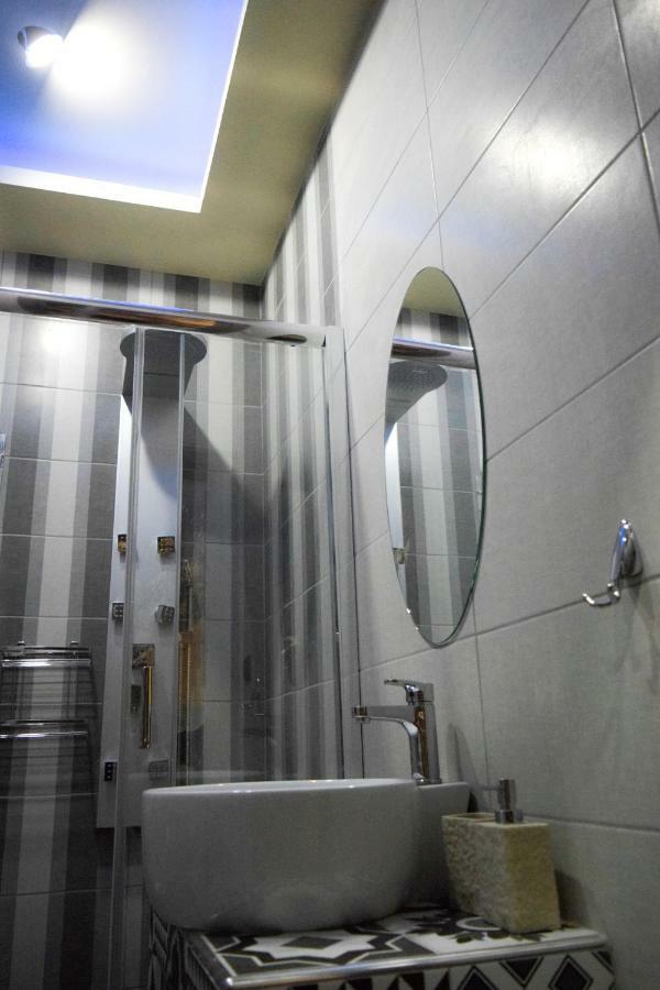 Nephele Luxury Suite เทสซาโลนิกิ ภายนอก รูปภาพ