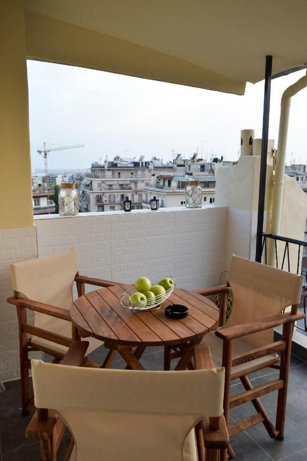Nephele Luxury Suite เทสซาโลนิกิ ภายนอก รูปภาพ