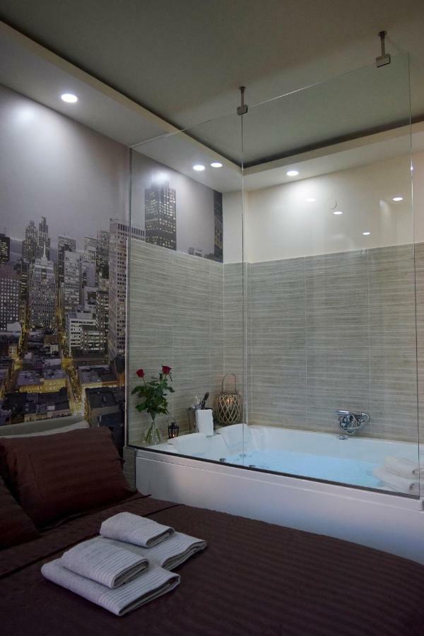 Nephele Luxury Suite เทสซาโลนิกิ ภายนอก รูปภาพ